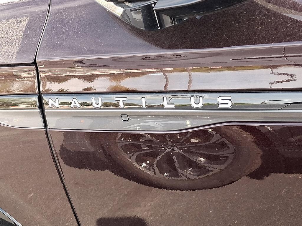 new 2025 Lincoln Nautilus car, priced at $60,388