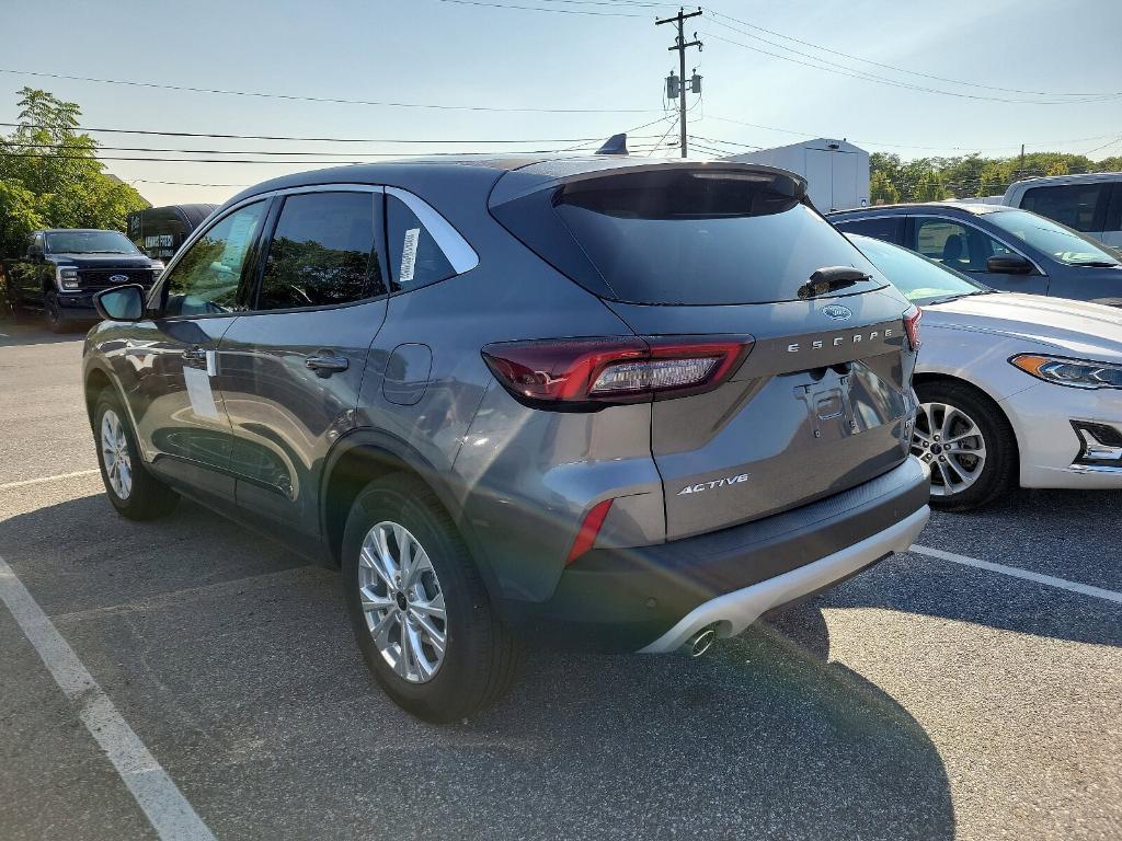 new 2024 Ford Escape car, priced at $32,155