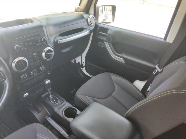 used 2014 Jeep Wrangler Unlimited car, priced at $17,995