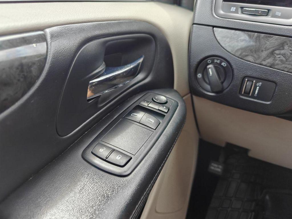 used 2014 Dodge Grand Caravan car, priced at $5,995