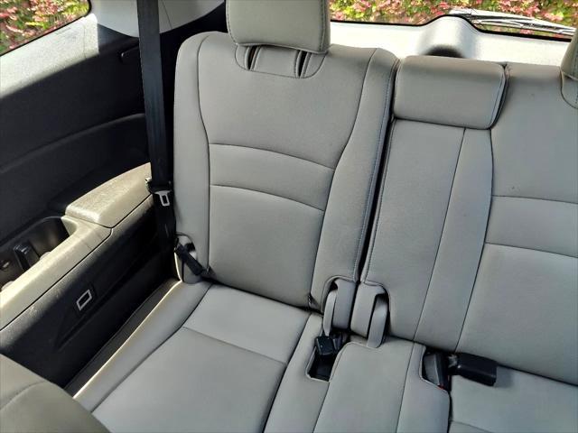 used 2016 Honda Pilot car, priced at $12,995