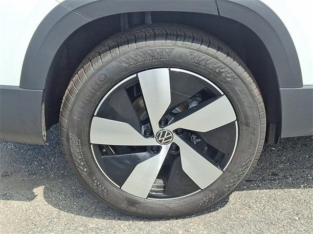 new 2025 Volkswagen Taos car, priced at $28,926