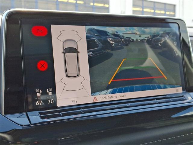 new 2025 Volkswagen Atlas car, priced at $51,024