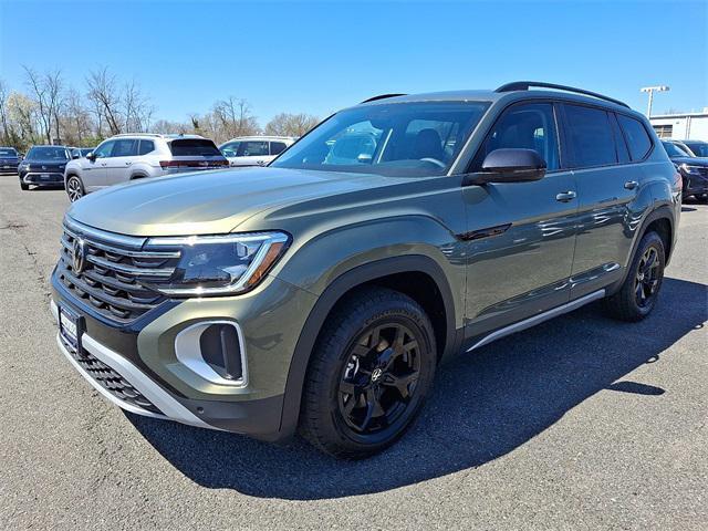 new 2025 Volkswagen Atlas car, priced at $48,886