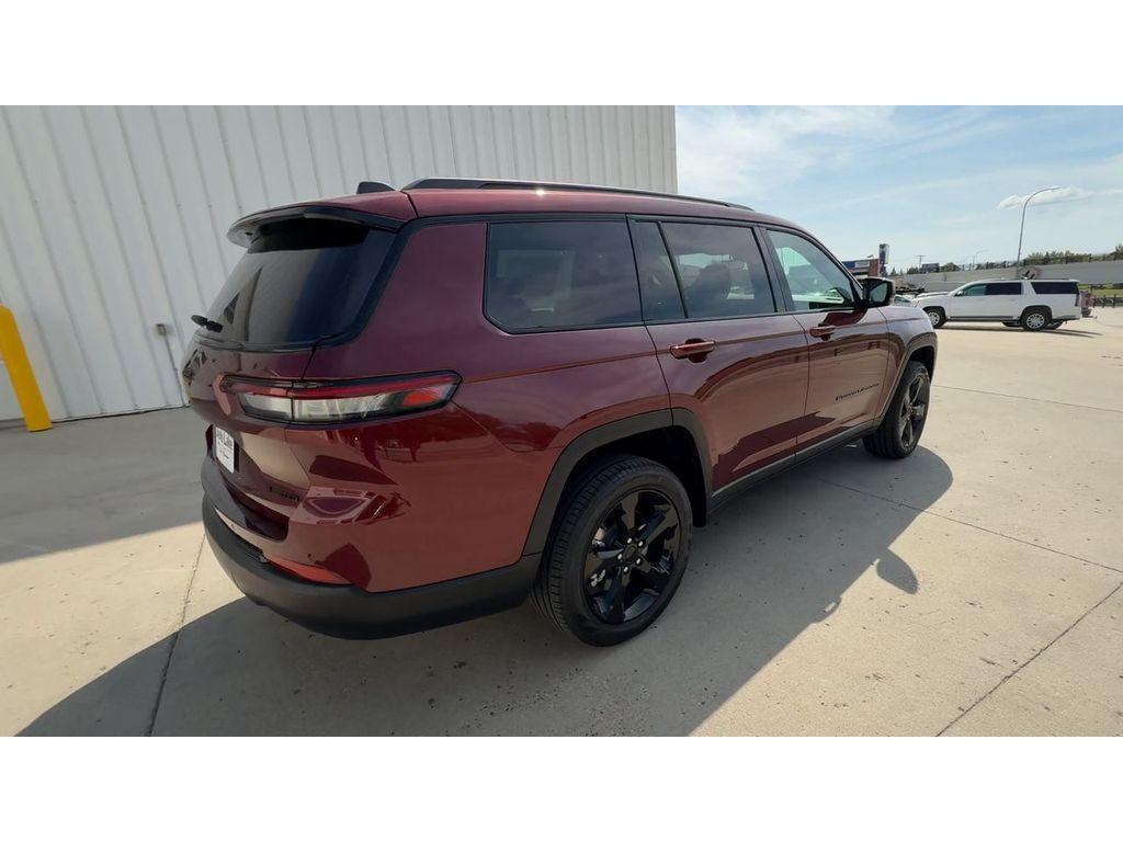 new 2025 Jeep Grand Cherokee L car, priced at $51,550