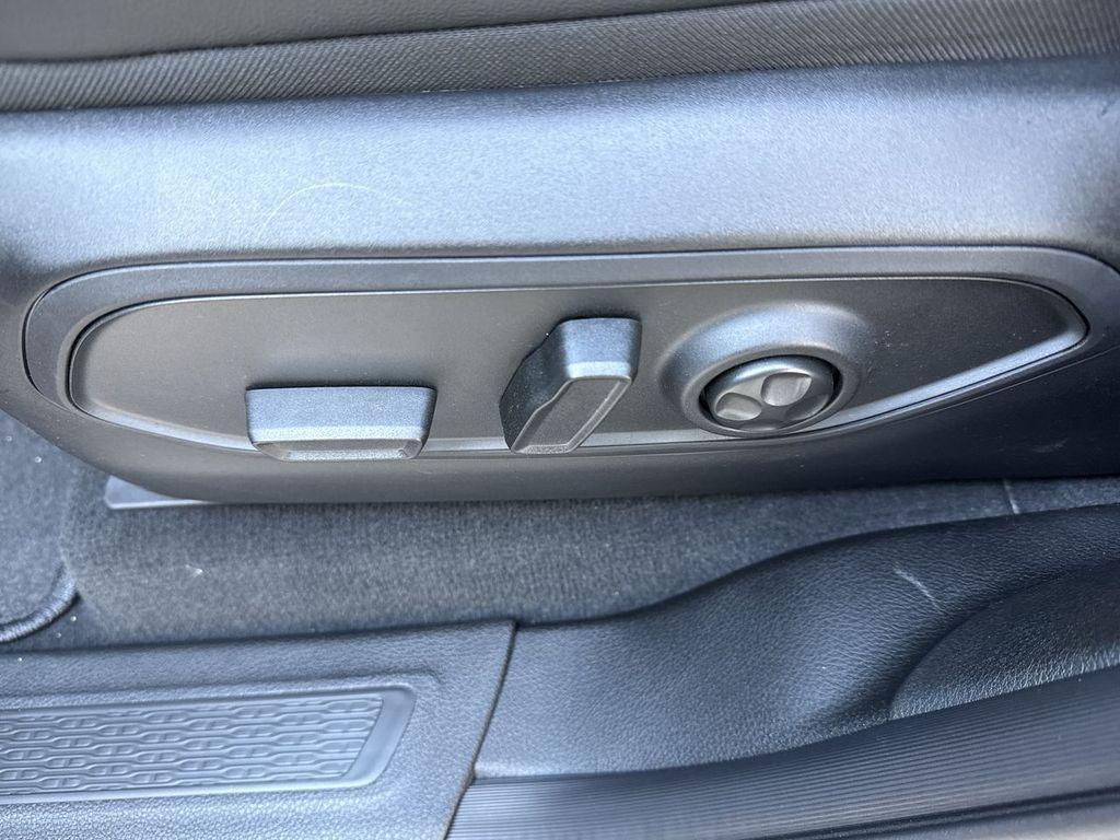 new 2025 Jeep Grand Cherokee car, priced at $47,173