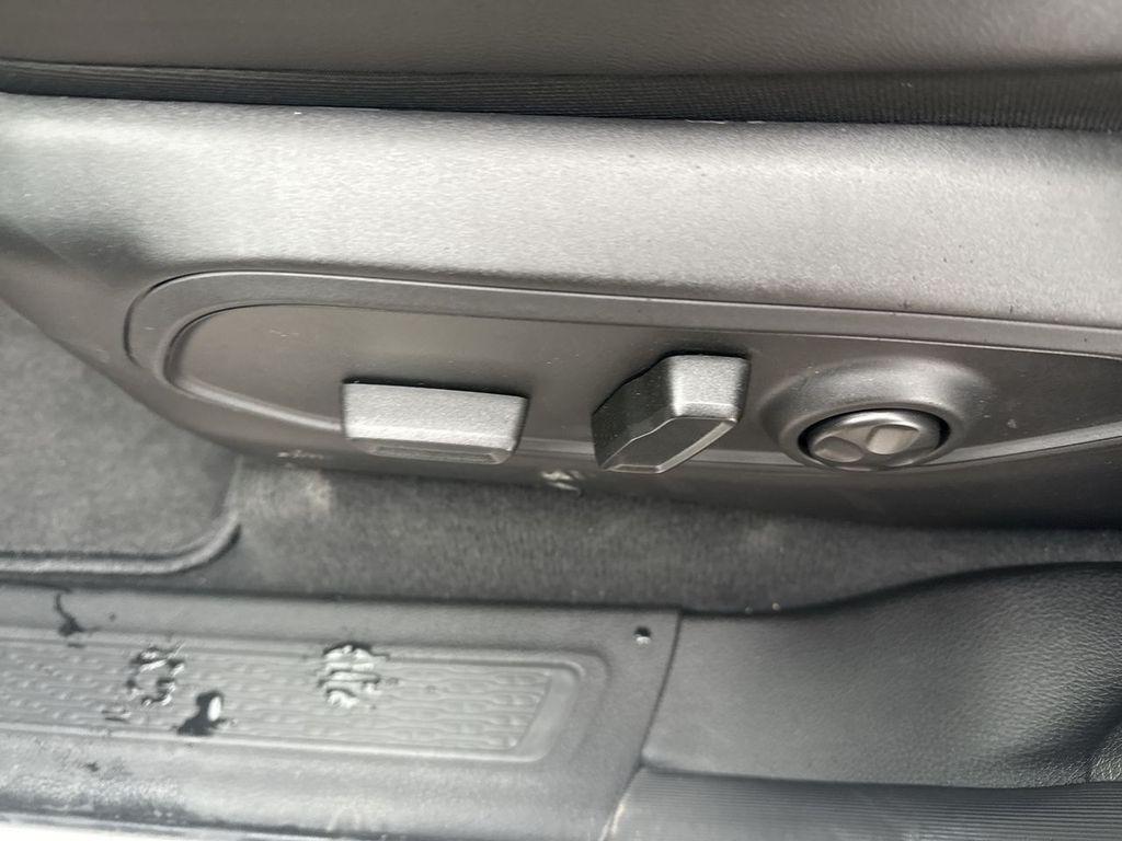 new 2025 Jeep Grand Cherokee L car, priced at $47,665