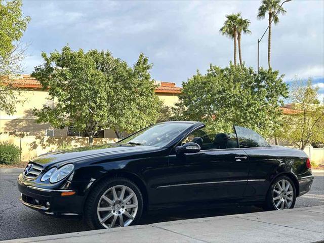 used 2007 Mercedes-Benz CLK-Class car, priced at $7,700