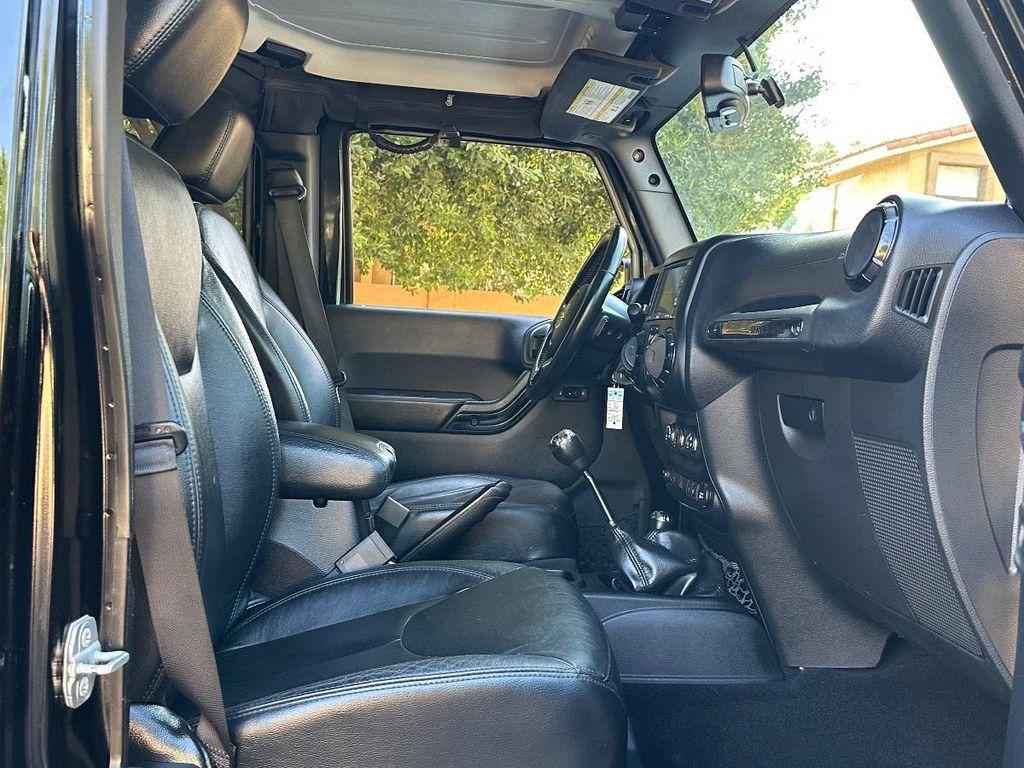 used 2014 Jeep Wrangler Unlimited car, priced at $18,100