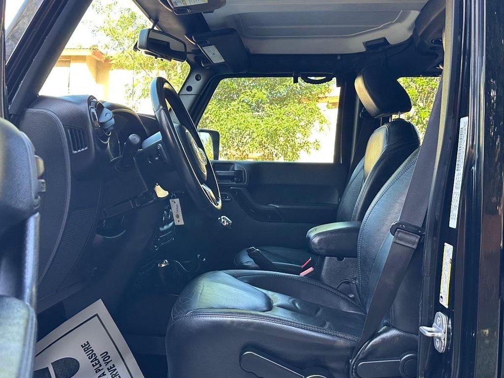 used 2014 Jeep Wrangler Unlimited car, priced at $18,100