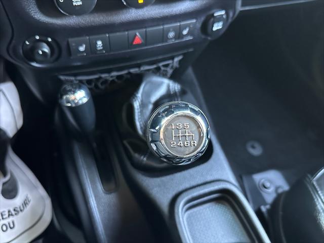 used 2014 Jeep Wrangler Unlimited car, priced at $21,400