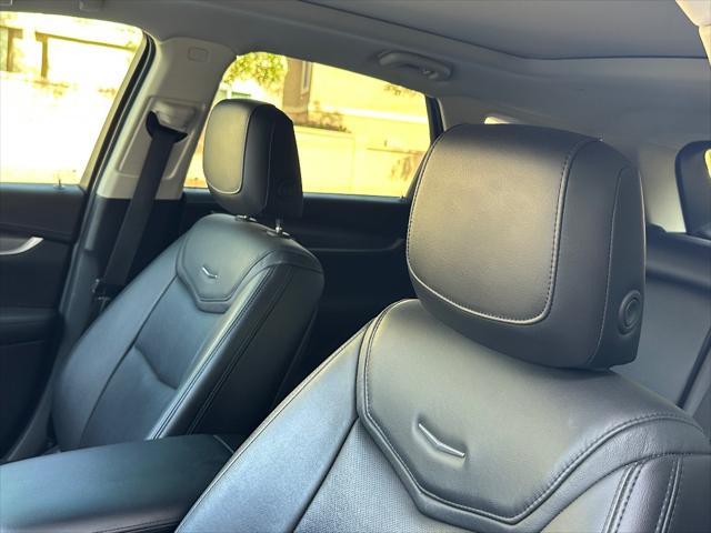 used 2018 Cadillac XT5 car, priced at $18,500