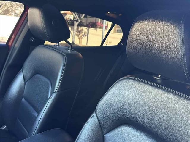 used 2020 Mercedes-Benz GLA 250 car, priced at $19,500
