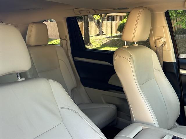 used 2019 Toyota Highlander car, priced at $23,000
