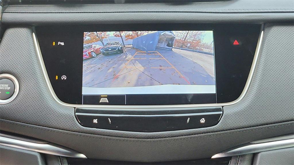 new 2025 Cadillac XT5 car, priced at $40,570