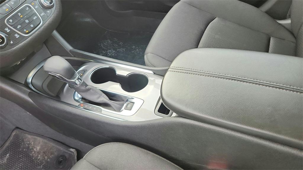 used 2024 Chevrolet Malibu car, priced at $17,991