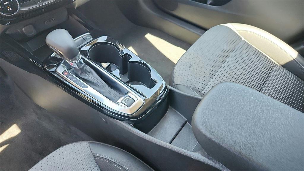 used 2024 Chevrolet Trax car, priced at $19,000