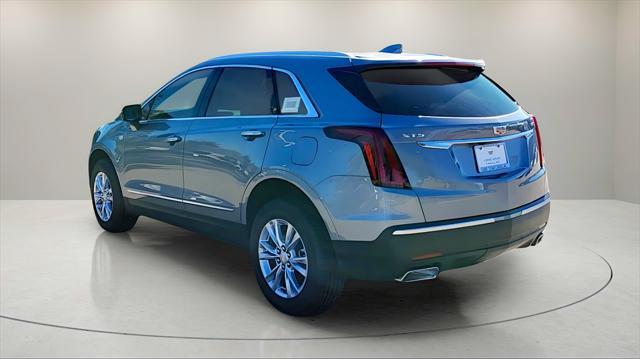 new 2025 Cadillac XT5 car, priced at $42,310