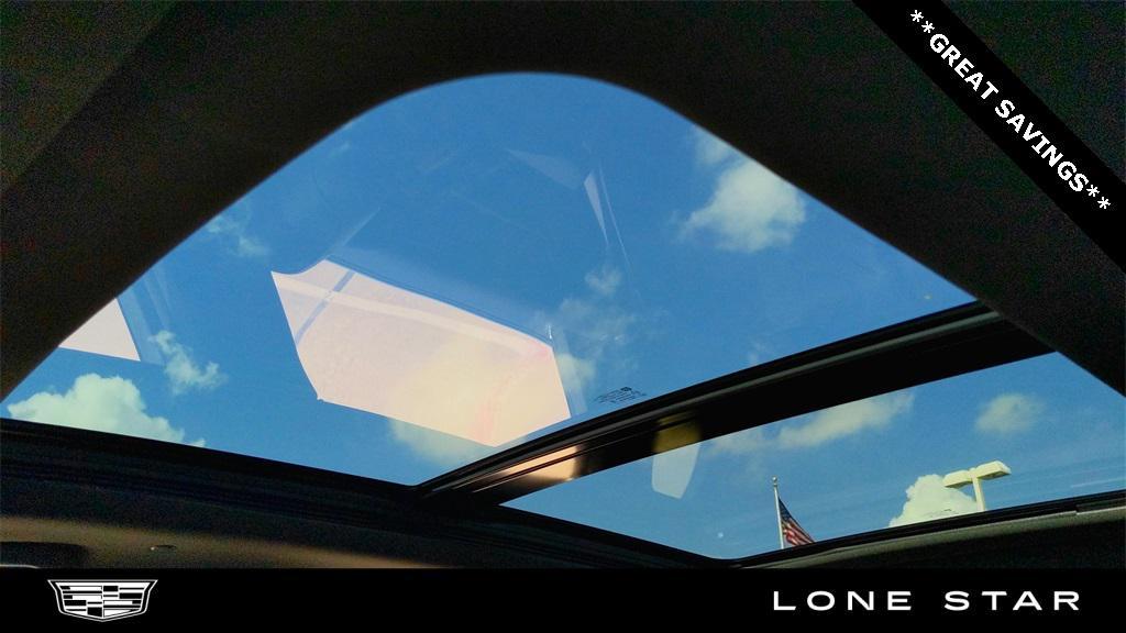 new 2025 Cadillac XT5 car, priced at $49,203