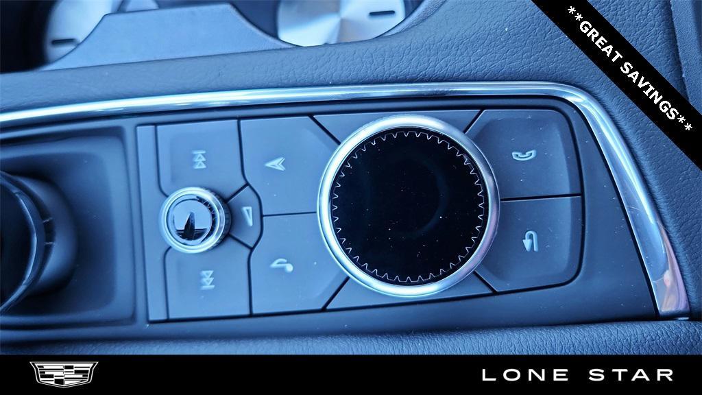 new 2025 Cadillac XT6 car, priced at $50,619