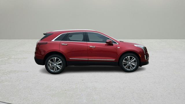 new 2025 Cadillac XT5 car, priced at $56,680