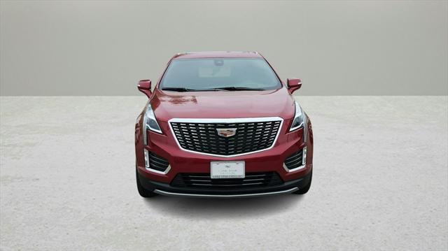 new 2025 Cadillac XT5 car, priced at $56,680