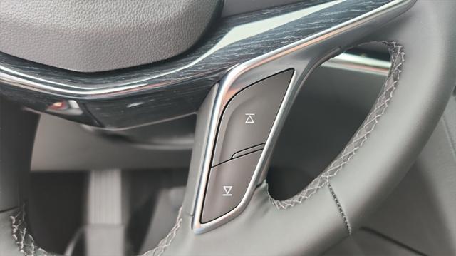 new 2025 Cadillac XT5 car, priced at $56,680