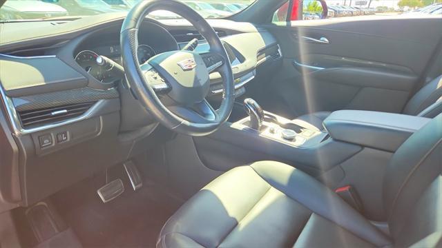 used 2021 Cadillac XT4 car, priced at $25,900