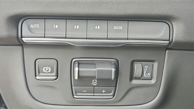 used 2025 Cadillac Escalade ESV car, priced at $105,000