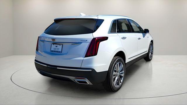 new 2025 Cadillac XT5 car, priced at $54,204