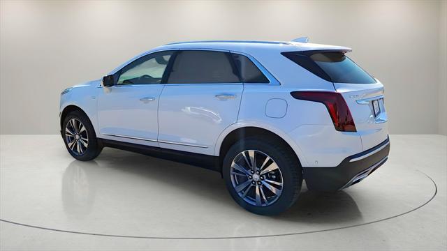 new 2025 Cadillac XT5 car, priced at $54,204