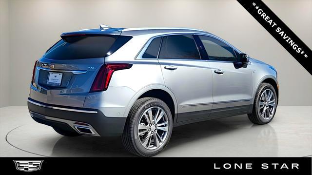 new 2025 Cadillac XT5 car, priced at $57,054