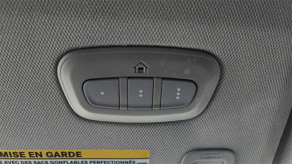 used 2023 Jeep Grand Cherokee car, priced at $27,600