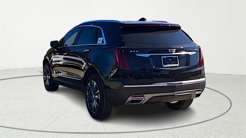 new 2025 Cadillac XT5 car, priced at $51,396