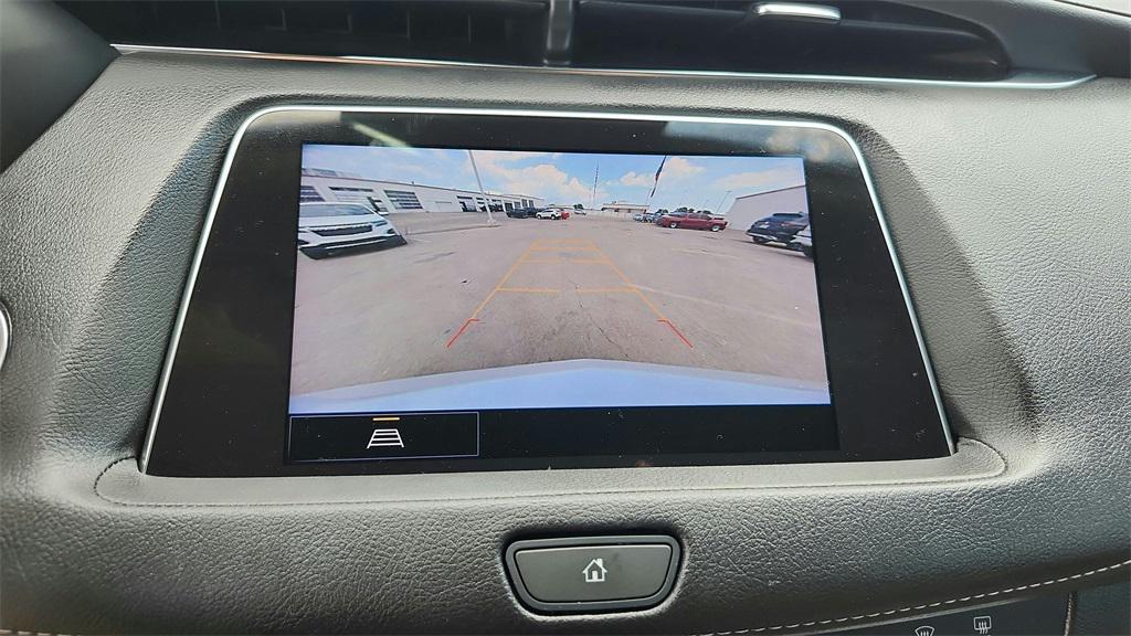 used 2023 Cadillac XT4 car, priced at $27,800