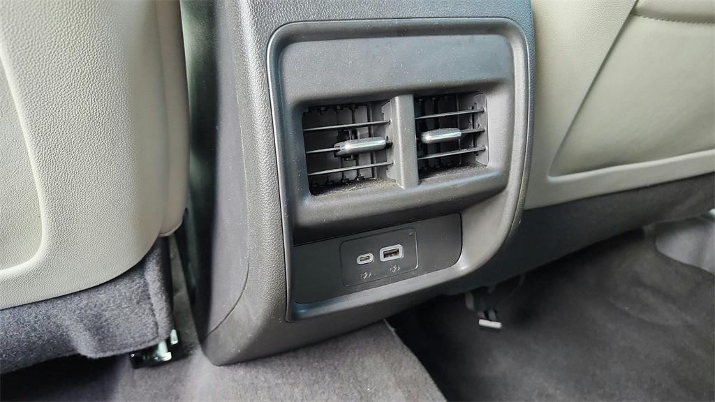 used 2023 Cadillac XT4 car, priced at $27,800