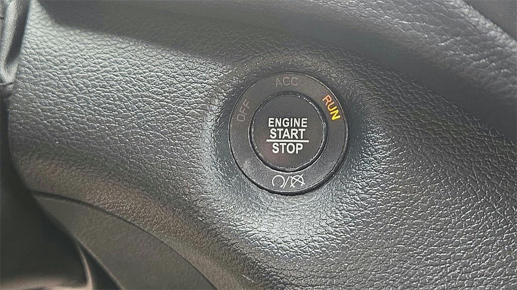 used 2020 Jeep Cherokee car, priced at $20,800