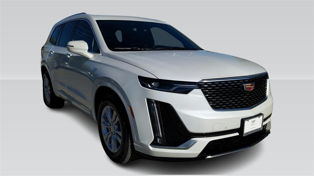 new 2024 Cadillac XT6 car, priced at $50,850