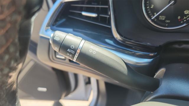 used 2022 Cadillac XT5 car, priced at $33,000