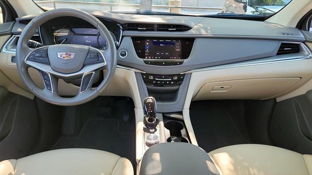 used 2021 Cadillac XT5 car, priced at $27,989