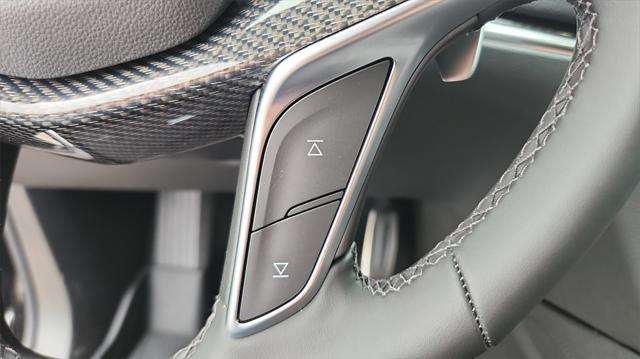 new 2025 Cadillac XT5 car, priced at $65,075
