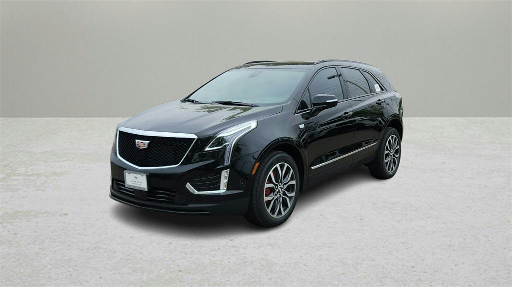 new 2025 Cadillac XT5 car, priced at $59,580