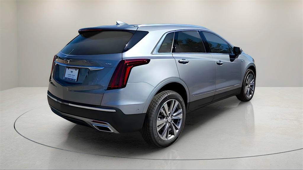new 2025 Cadillac XT5 car, priced at $53,455