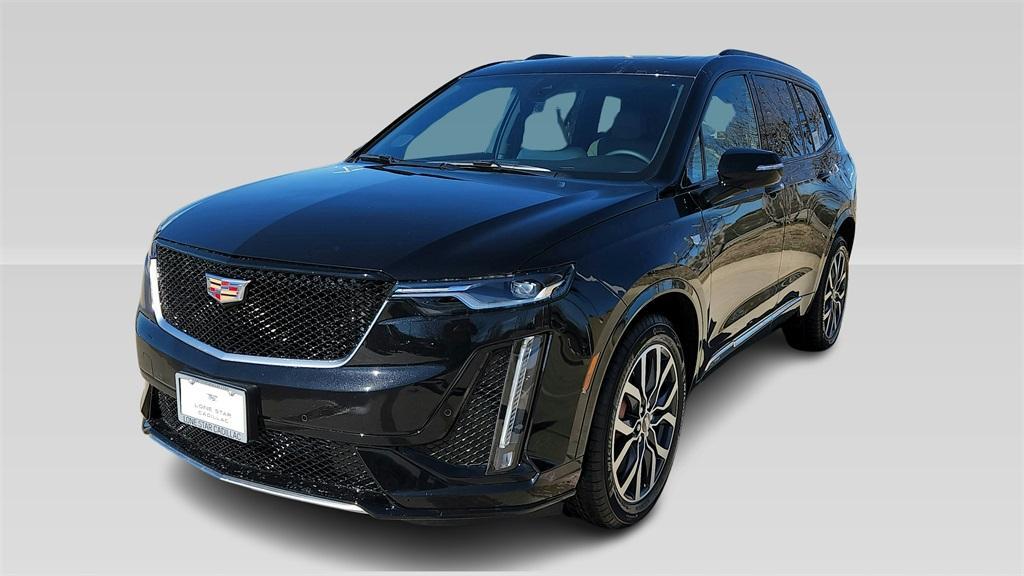 new 2024 Cadillac XT6 car, priced at $62,550