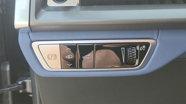 new 2026 Cadillac VISTIQ car, priced at $96,309