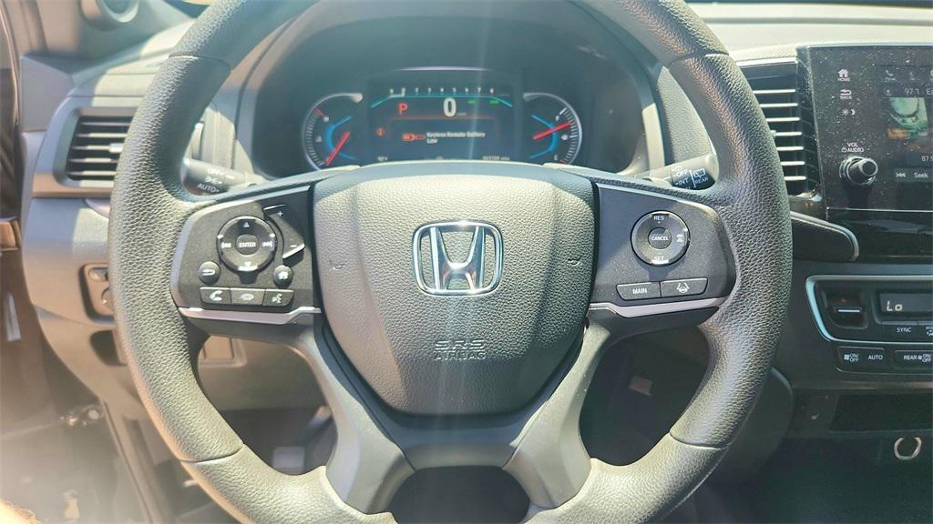 used 2022 Honda Pilot car, priced at $26,800