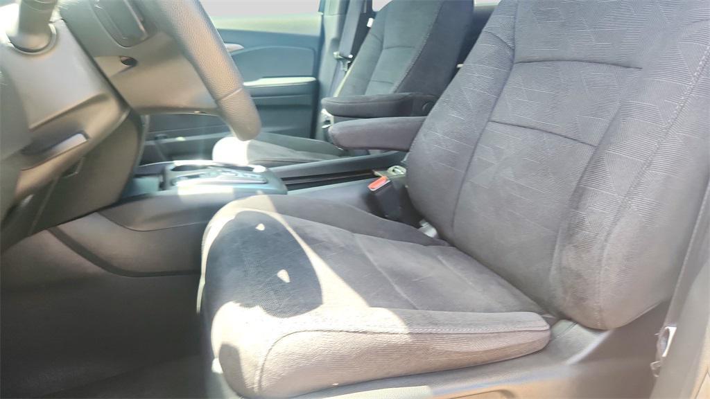 used 2022 Honda Pilot car, priced at $26,800