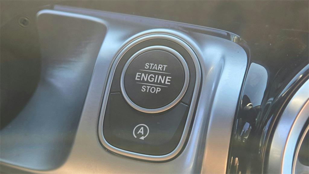 used 2023 Mercedes-Benz GLB 250 car, priced at $25,900