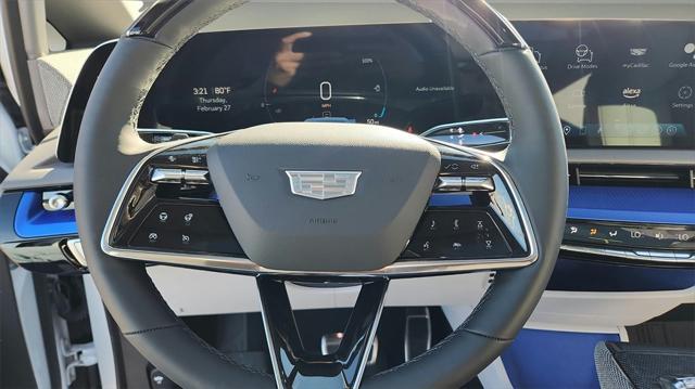 new 2025 Cadillac OPTIQ car, priced at $58,765
