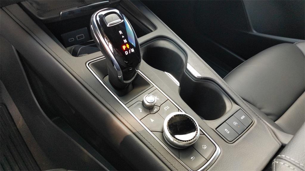 used 2024 Cadillac XT4 car, priced at $37,400